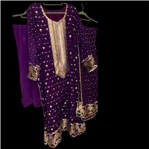 Plus shalwar Kameez 2X bust 52
